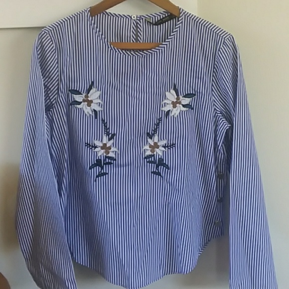 Zara Tops - Zara blue  striped floral blouse NWT